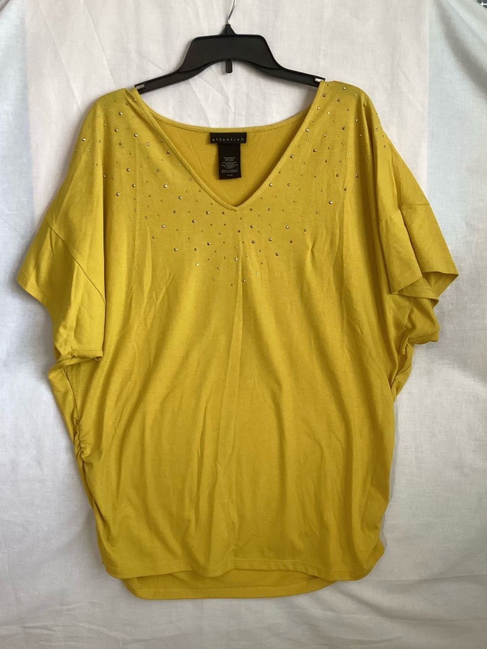 Attention V-Neck Studded Short Sleeve Top in Yellow
